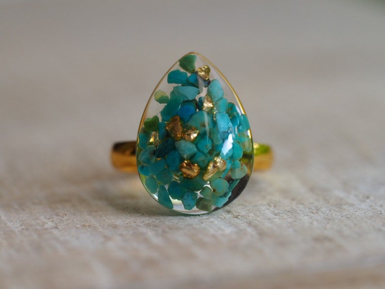 Turquoise adjustable ring-blue green ring-ring with semi-precious stone in resin-gemstone ring-turquoise in resin ring New Mexico