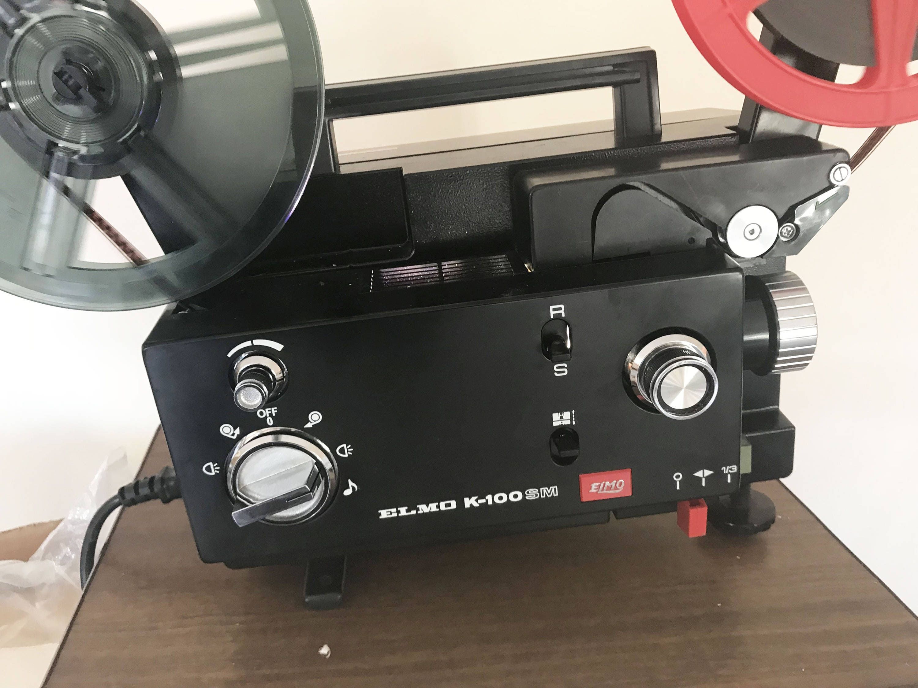 Elmo K-100 Sm SUPER 8 STD 8mm CINE Movie Film Projector Fully