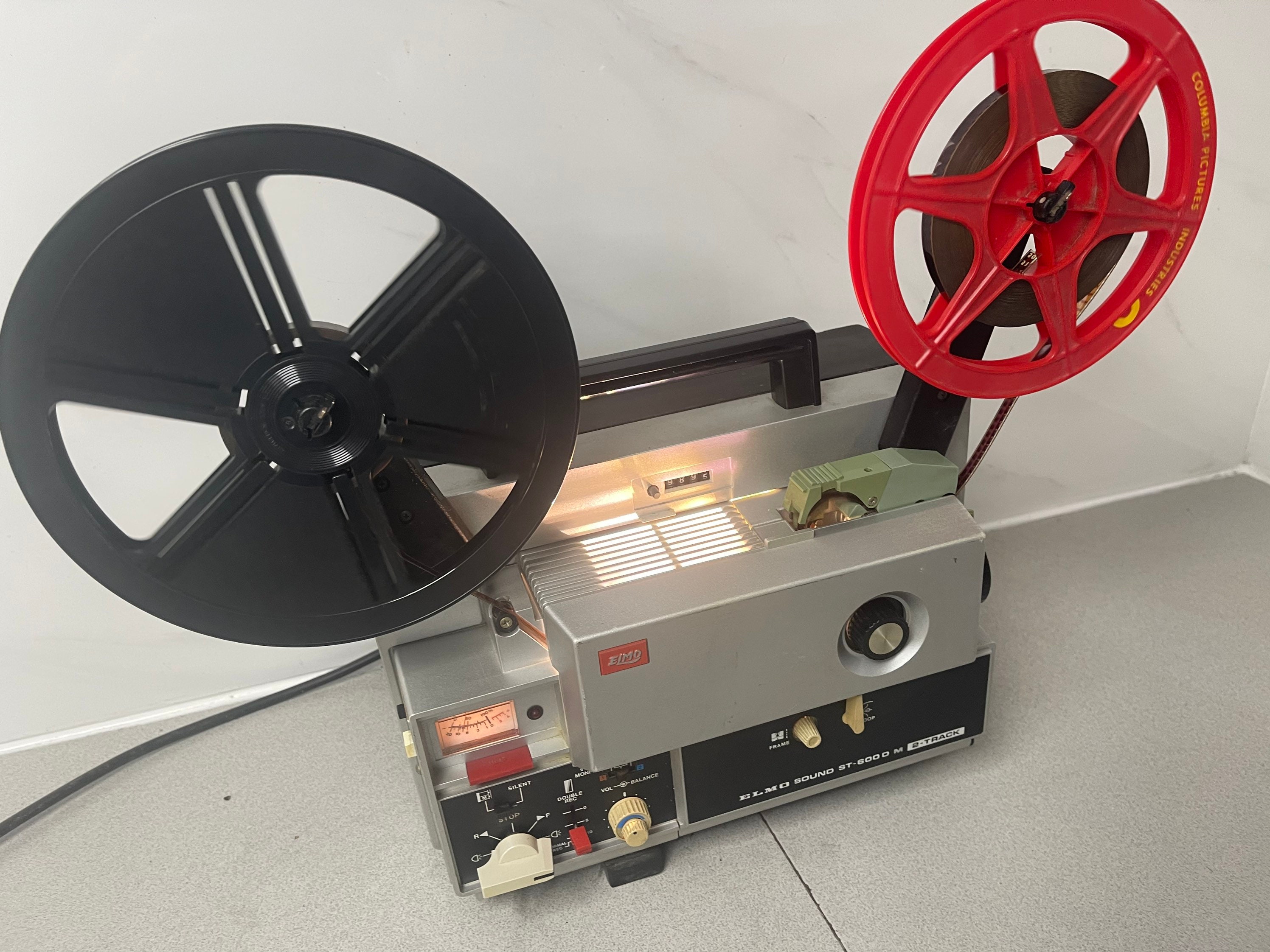 ELMO SOUND ST-600 Magnetic Twin Track Super 8 Cine Projector - Etsy