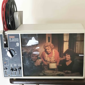 Eumig R 2000 Instaprojection SUPER 8 8MM CINE PROJECTOR Viewer  Fully Serviced