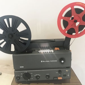 Bell & Howell Filmsonic DCR  Sound SUPER 8 Cine  PROJECTOR Fully Serviced