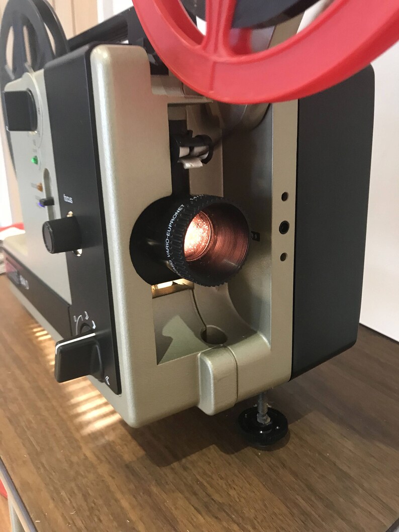 EUMG 605D Super 8 Standard 8 Cne Move Flm Projector Fully Servced