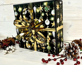 Graphic 45 Merry & Bright Mini Album Tutorial (PDF)