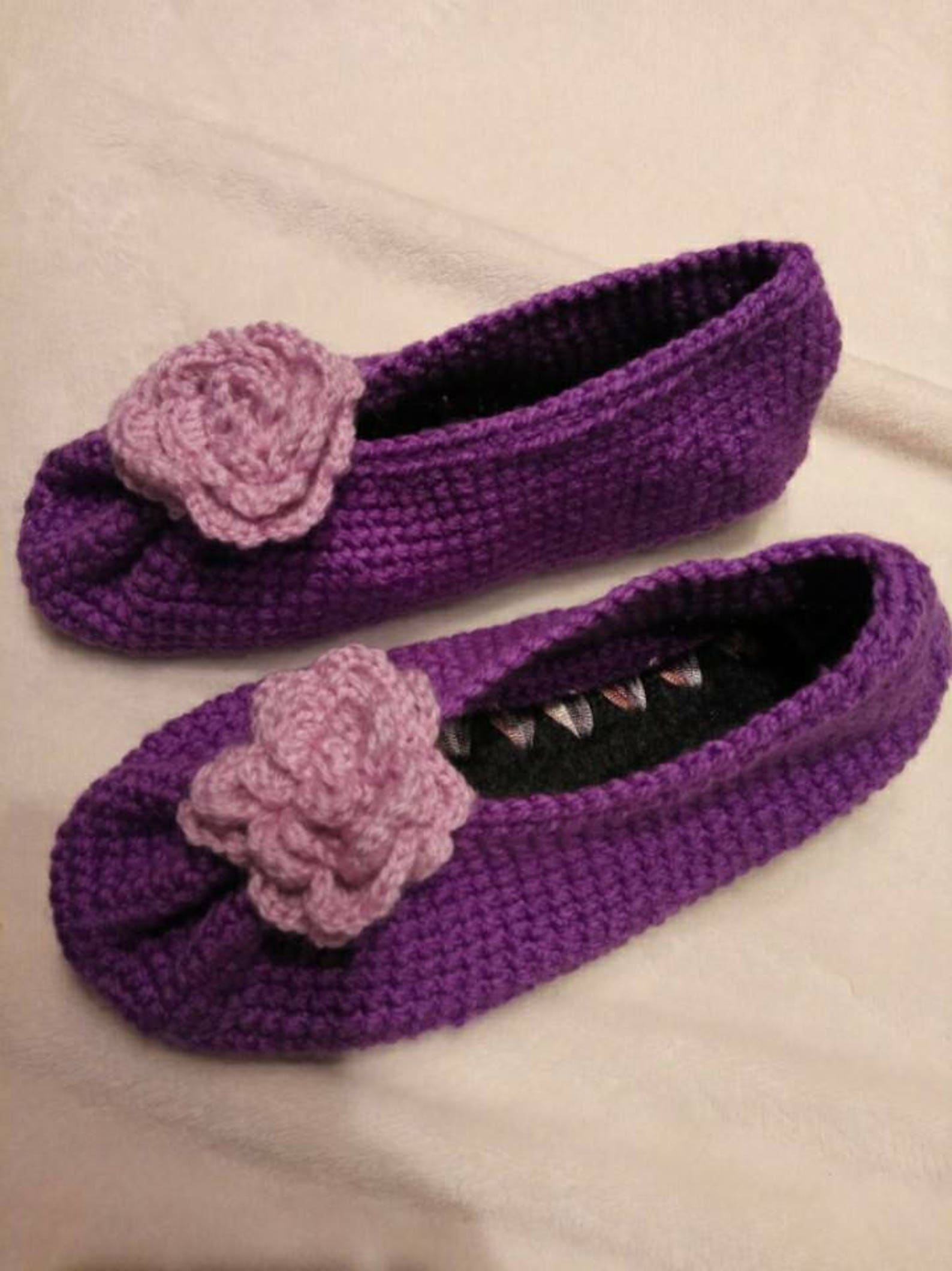 women crochet shoes,house slippers,ballet crochet flats, handmade slippers with flower, knitted slippers with felt soles mother&