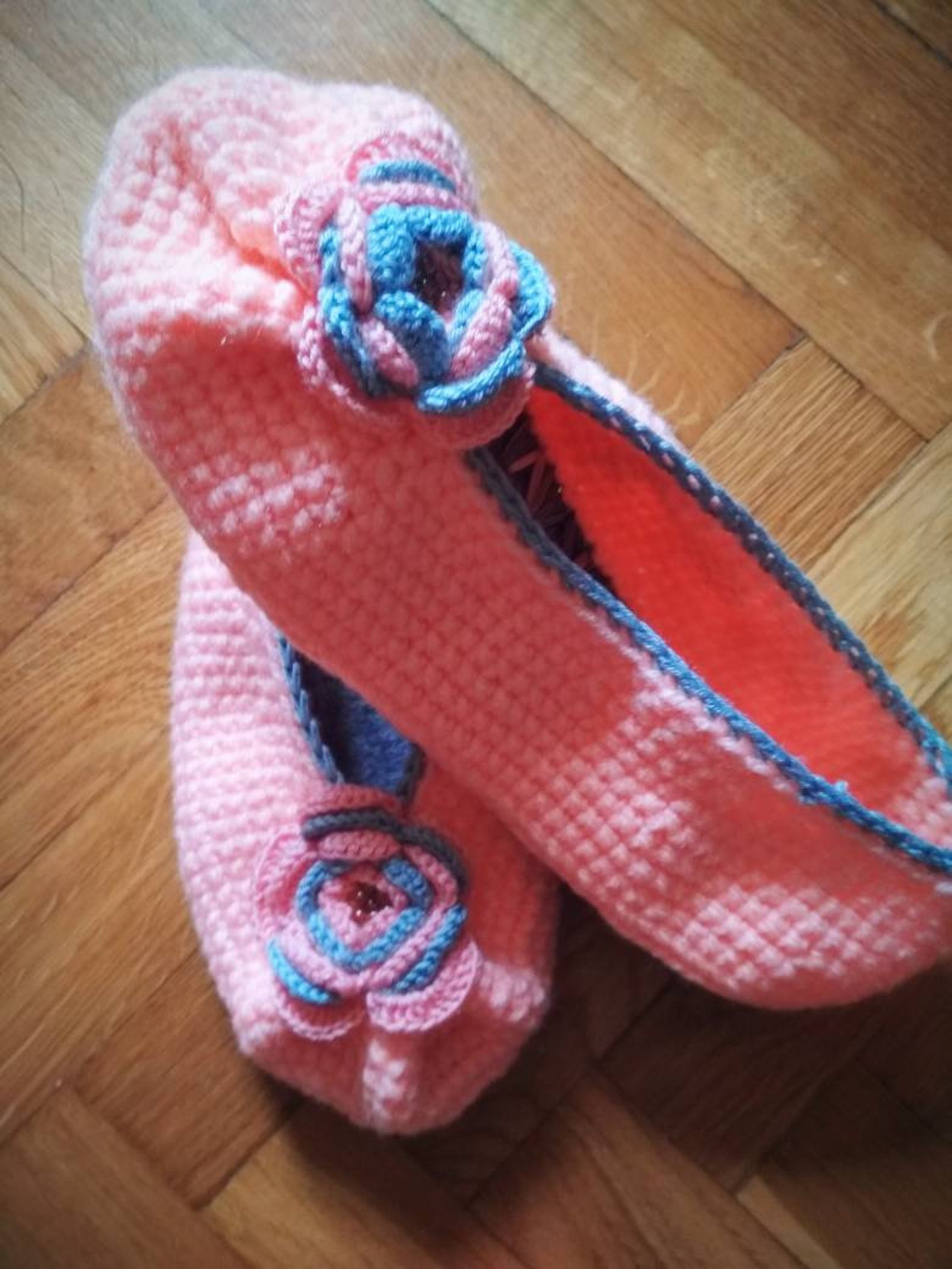women crochet shoes,house slippers,ballet crochet flats, handmade slippers with flower, knitted slippers with felt soles mother&