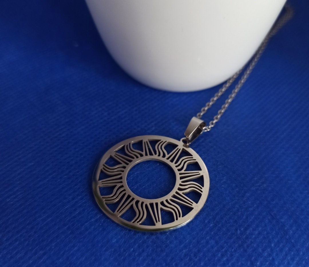 Collier Mi-long Satellite Plein Soleil - Cœur émaillé Orange, Cristaux Swarovski, Doré