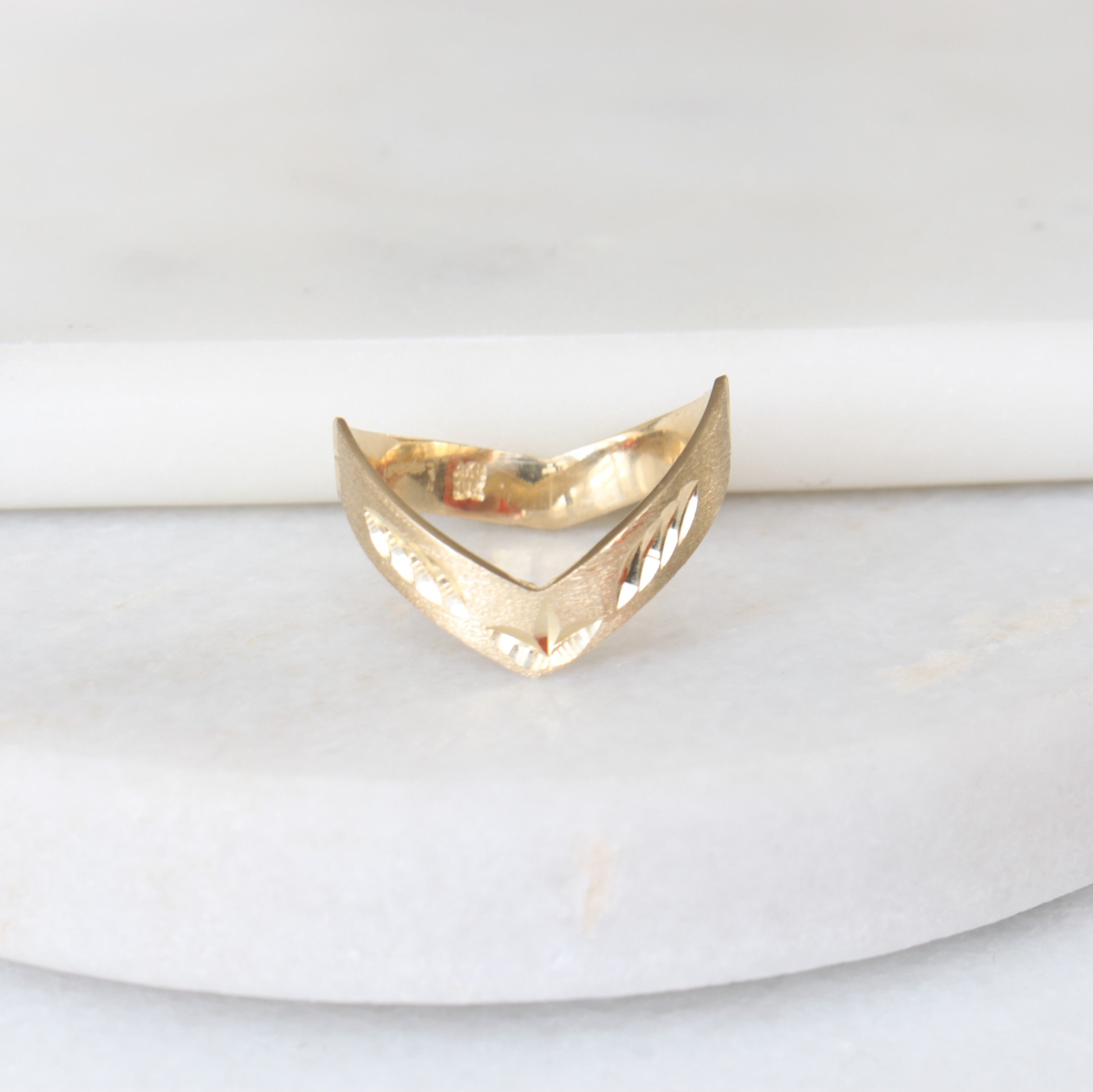10k Diamond Cut Slave Ring Menkd ke Solid 10 Karat Yellow Gold