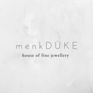 K&ouml;nnte beinhalten: Schwarzwei&szlig;es Logo f&uuml;r ein Juweliergesch&auml;ft namens "menkD&Uuml;KE house of fine jewellery"