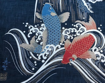 Tissu japonais, motif traditionnel CARPE , fond bleu marine, coton, panneau 110x50 (324B)