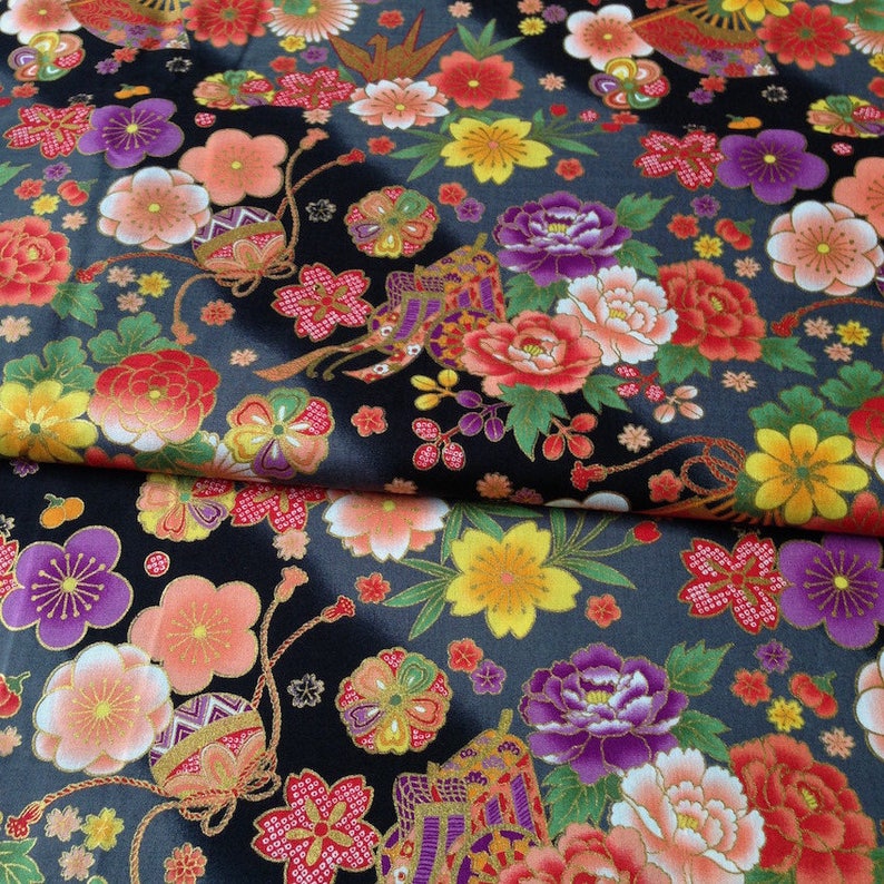 Japanese Fabric Flowers Black Background Cotton 110 X 50 Etsy