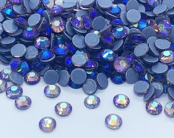 LIGHT VIOLET AB iron-on hotfix rhinestones - High quality rhinestones - Glass rhinestones 2 to 6mm - Rhinestone wholesaler - Small and large quantities