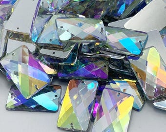 Cuadrícula para coser con diamantes de imitación acrílicos rectangulares con agujero recto - AB NÁCAR - 15 mm a 36 mm