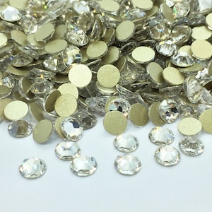 Crystal rhinestones 8/8 Swarovski quality 2088 round - extra shiny - 16 facets - home decor rhinestones - scrapbooking rhinestones