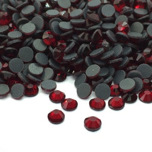 BORDEAUX iron-on glass rhinestones DMC Rhinestones 2mm to 6mm Rhinestone wholesaler Small and large quantities image 1