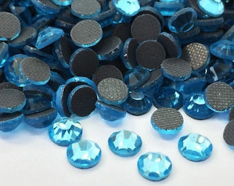 BLUE LAGOON iron-on rhinestones in DMC glass - small and large quantities - low price rhinestones