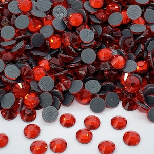 Strass di vetro DMC ROSSI termoadesivi - Strass da 2 mm a 6 mm - Grossista di strass - Piccole e grandi quantità