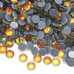 Strass hotfix RED RAINBOW - Strass in vetro da 2 mm a 6 mm - Grossista di strass - Piccole e grandi quantità