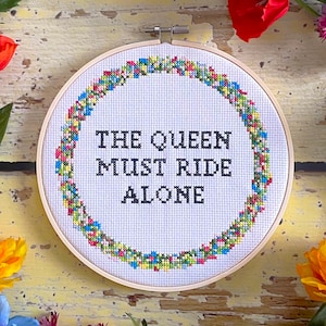 Midsommar Queen Text Cross Stitch Pattern