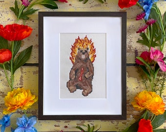 Midsommar Bear Suit Cross Stitch