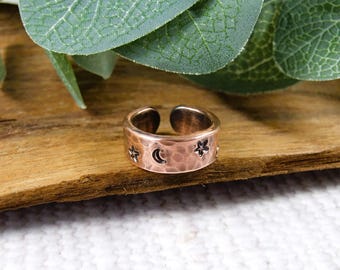 Chunky Copper Ring: Stamped Moon and Stars UK Size H and a Half