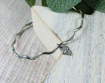 Sterling Silver Wave Bangle with Jellyfish Charm Bracelet Size Medium 20cms