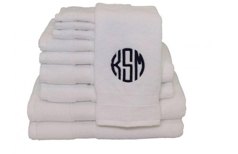 Monogram Towel Set Monogram Bath Towels Personalized Towels Etsy