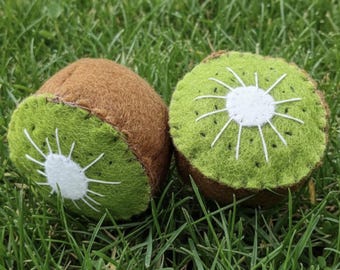 Giocattolo per la spesa alimentare in feltro a forma di kiwi