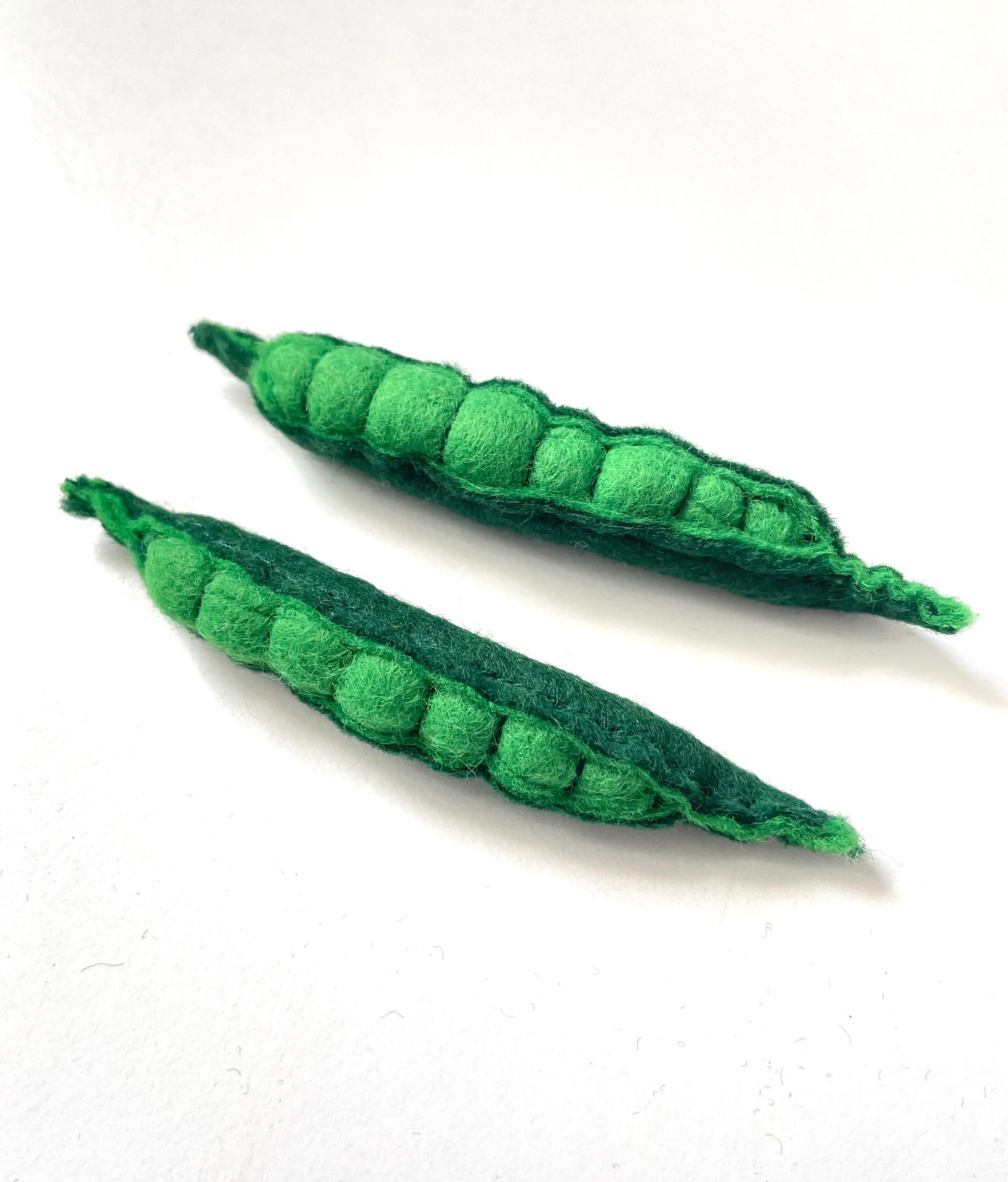 Pea pod felt food merchant's play food felt food