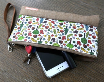 Two Pips Forest Print Pouch, Wristlet, Clutch, Dice Bag
