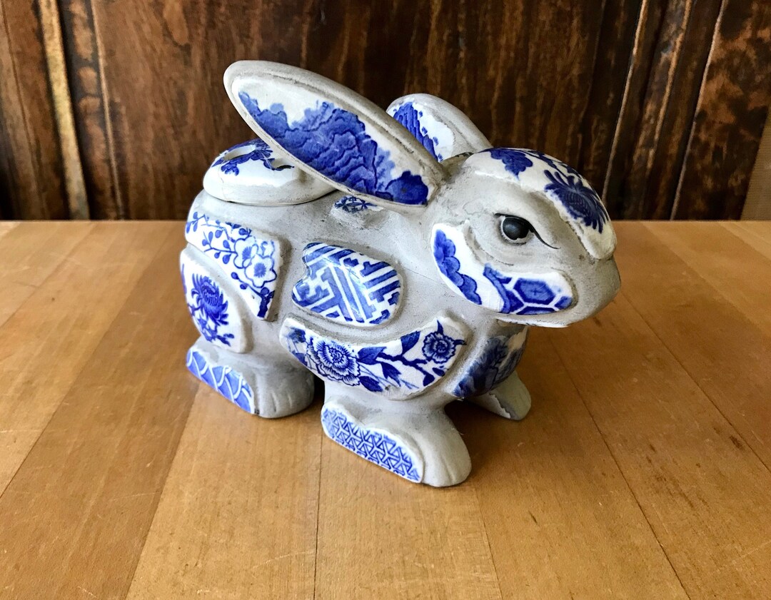 ナンシーロペスの置物　ウサギ il_1080xN.4178213740_jffc.jpg