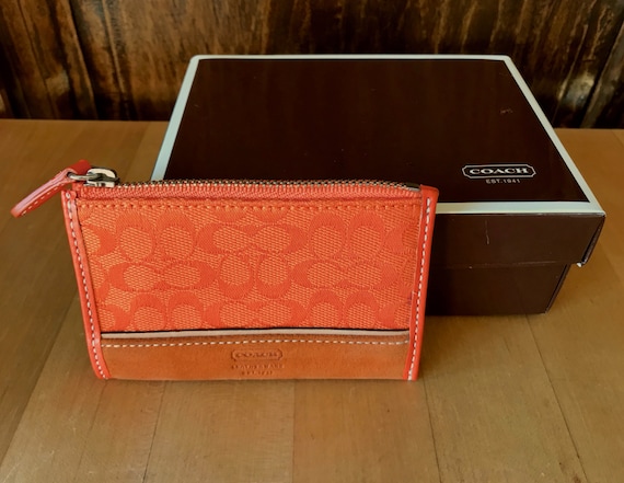 Coach wallet | Coach wallet, Wallet, Card case wallet