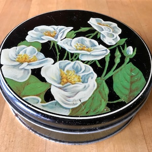 Romantic Vintage White Poppy Floral Round Tin Box / Spring Floral Tin