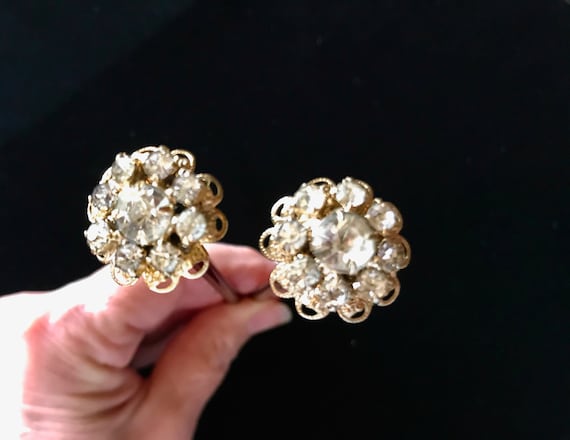 Antique Rhinestone Flower Hair Sticks: Gold Tone Bridal Updo  display picture 1