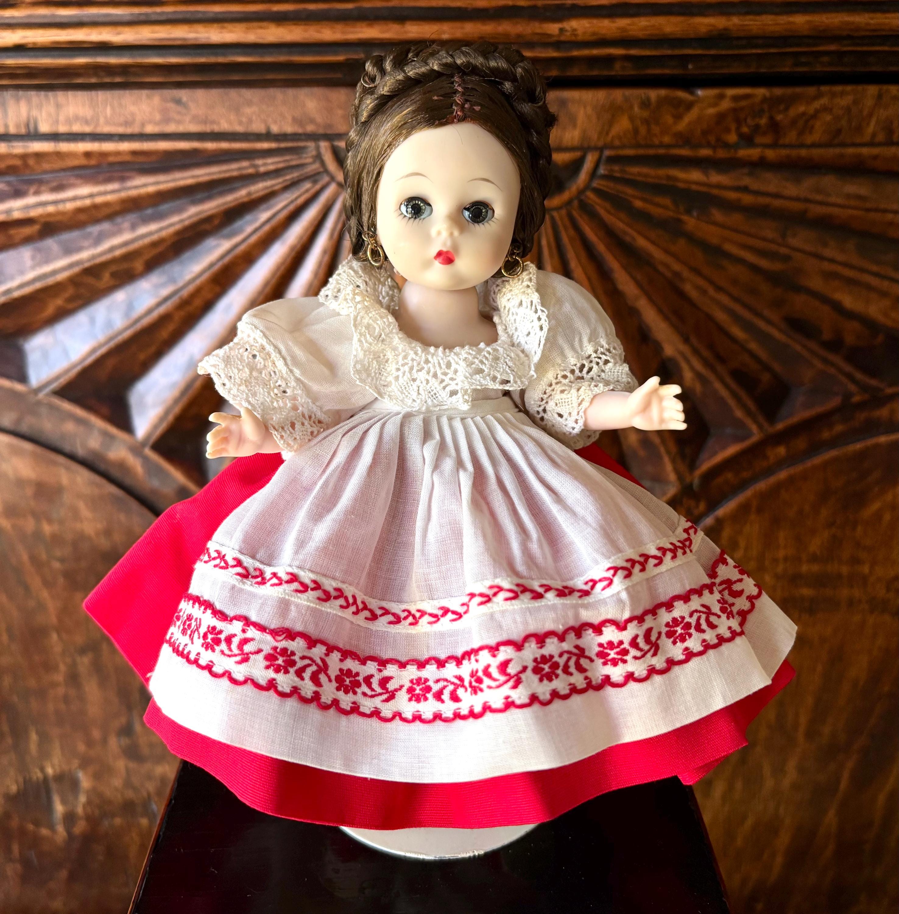Madame Alexander Doll Russia - Etsy