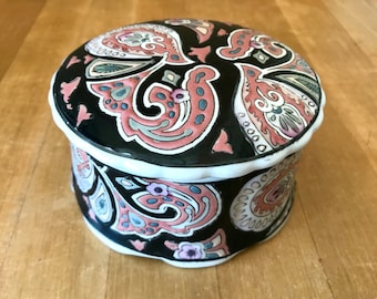 Enamelware Ceramic Round Covered Box with Paisley Design