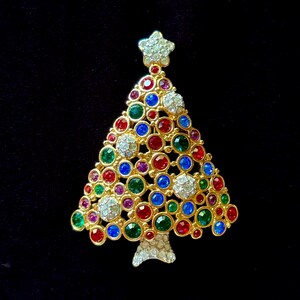Vintage Swarovski Christmas Tree Brooch  Signed Swan