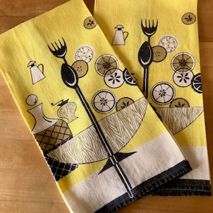 Kitchen Towels with Mid Century Modern Design in Lemon Yellow Linen  Set of 2