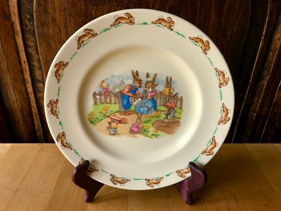 Vintage Royal Doulton Bunnykins "watering the Garden" Plate 1959