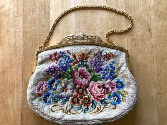 Vintage Floral Peti Point Handbag with Decorative Gold Metal | Etsy
