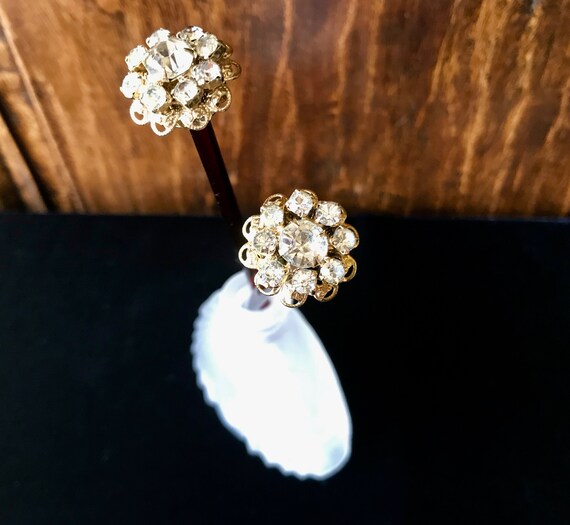 Antique Rhinestone Flower Hair Sticks: Gold Tone Bridal Updo  display picture 2