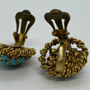 Lovely gold colored vintage clip-on earrings with blue stones image 5