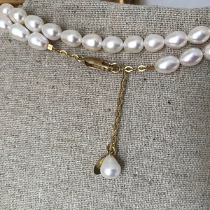 Elegant pearl necklace with white cultured pearls image 7