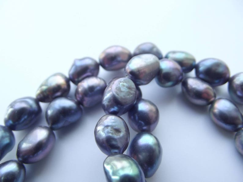 32 belle qualité, AAA,perles d'eau douce nacre paon gris noir irisée multicolore 7-9 mm PREETI-947 image 2