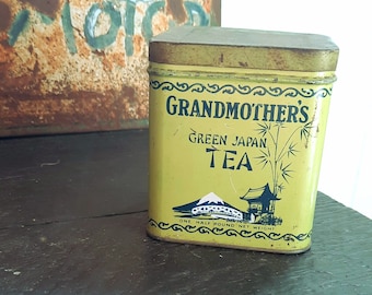 1 Vintage Green Tea Tin, Japan tin container, grandmother's, Rusty metal box, Japanese, Rusted, One Half Pound