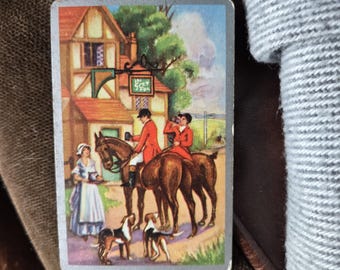 Carta de juego individual vintage: 5 de Picas con la clásica escena de la caza del zorro en la posada "The Grey Fox".