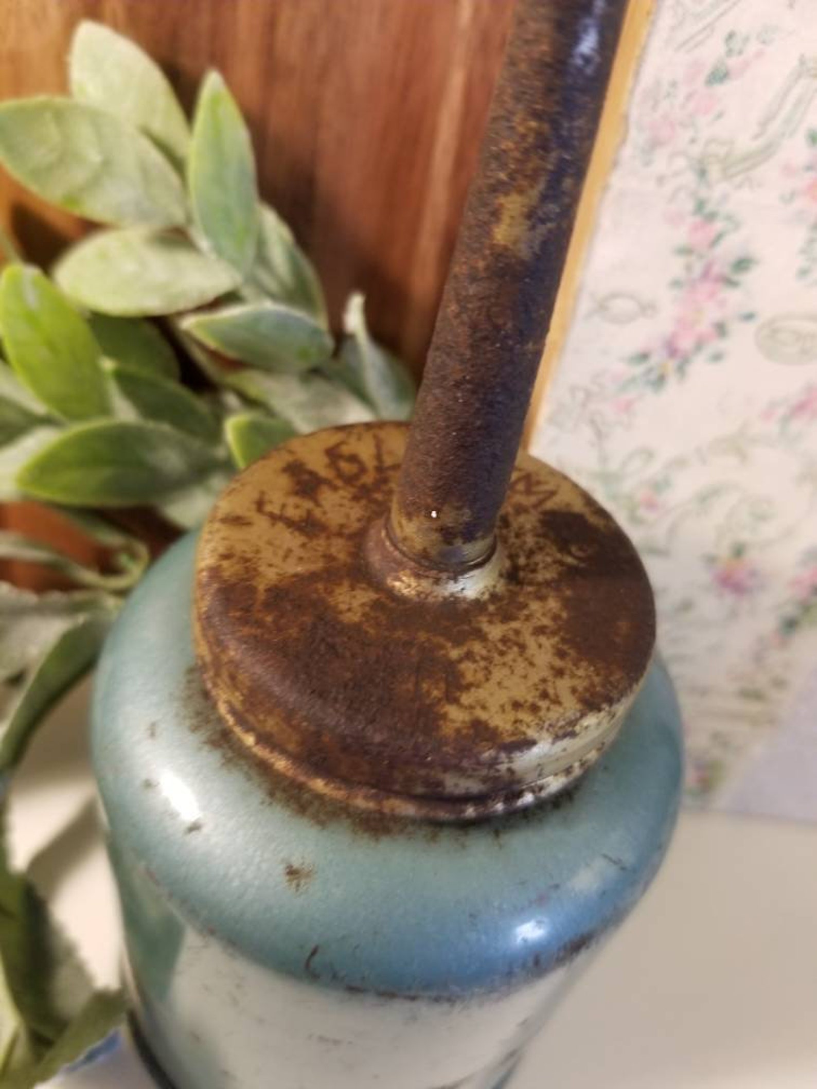 Vintage Oil Cans Spout Small Metal Can Antique Oiler Can Etsy