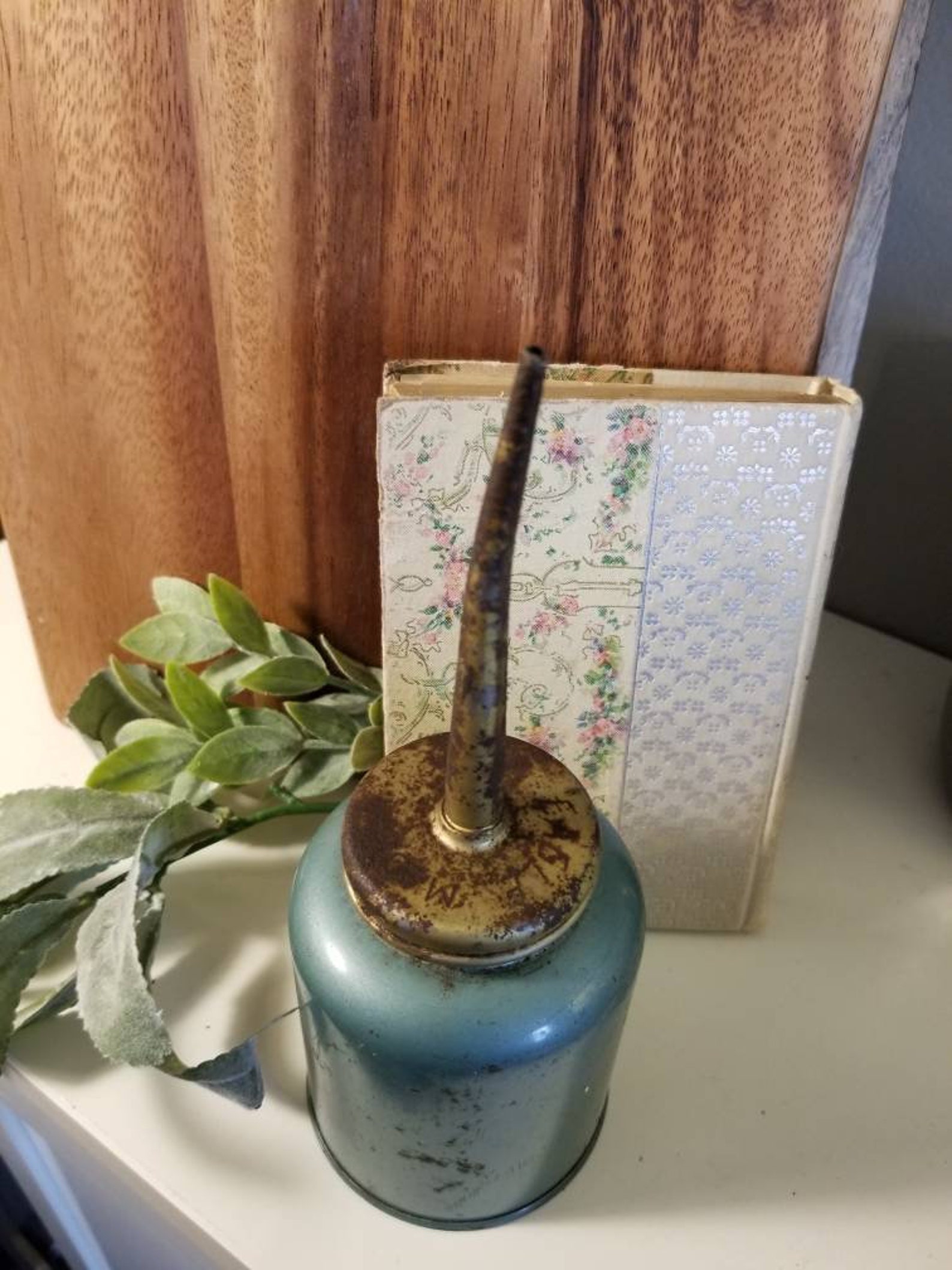 Vintage Oil Cans Spout Small Metal Can Antique Oiler Can Etsy