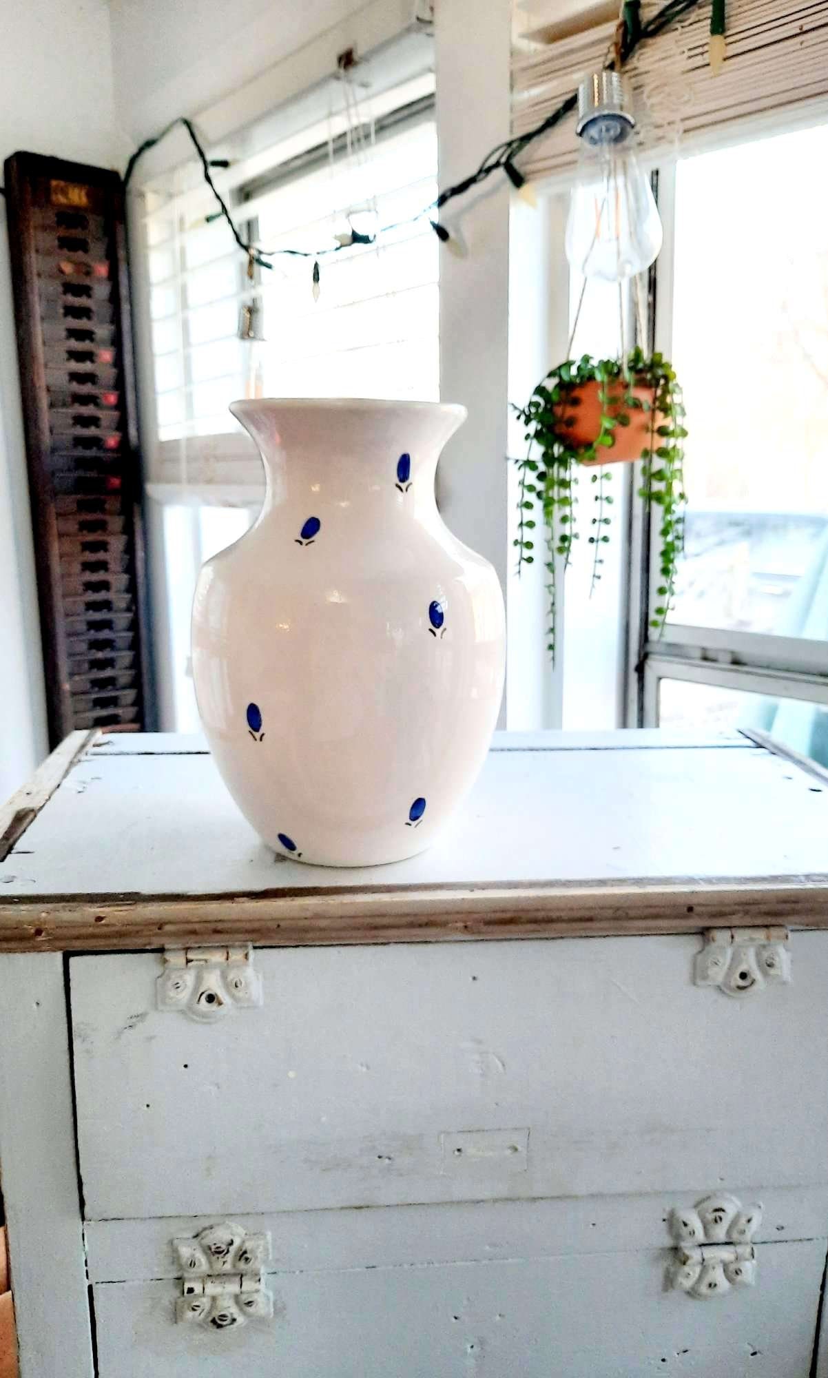Vintage White Ceramic Vase for Simple Country Farmhouse Decor Etsy