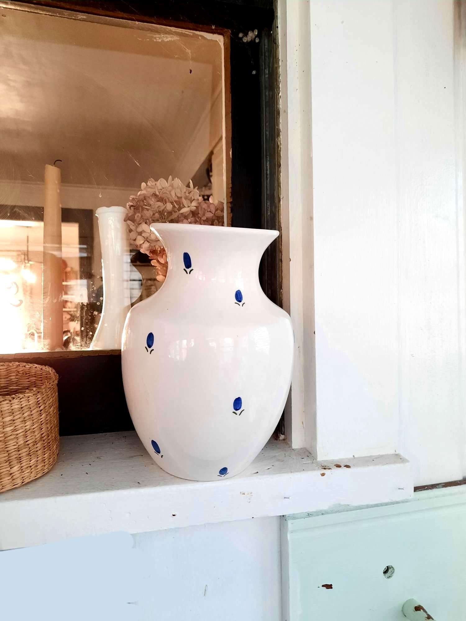 Vintage White Ceramic Vase for Simple Country Farmhouse Decor Etsy