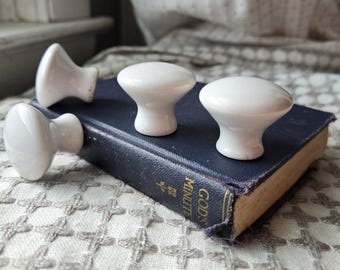1 1/4" Vintage Porcelain Ceramic Knob 1.25 Small Round - Antique Cabinet Drawer Pull, 1 Single